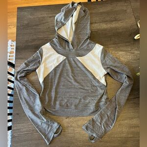 Forever 21 athletic hoodie medium